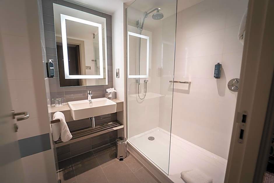 Clayton Hotel Glasgow City