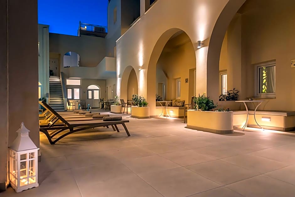 Reverie Santorini Hotel