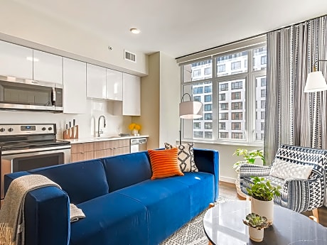 Sentral East Austin 1630