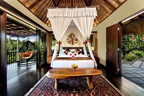 Jungle View Villa with Free Daily Sunset Yoga and Afternoon Tea
