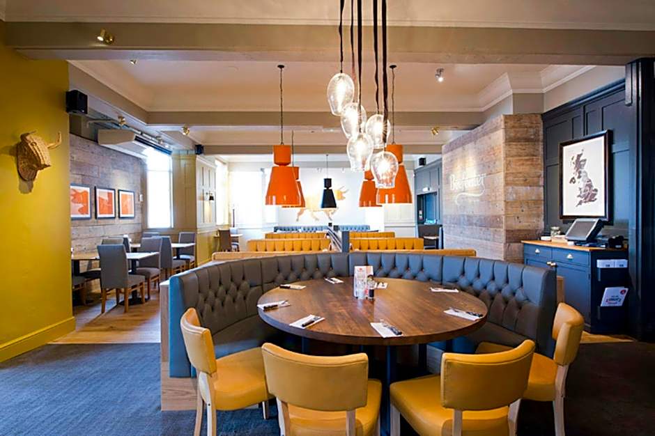 Premier Inn Manchester Airport Heald Green