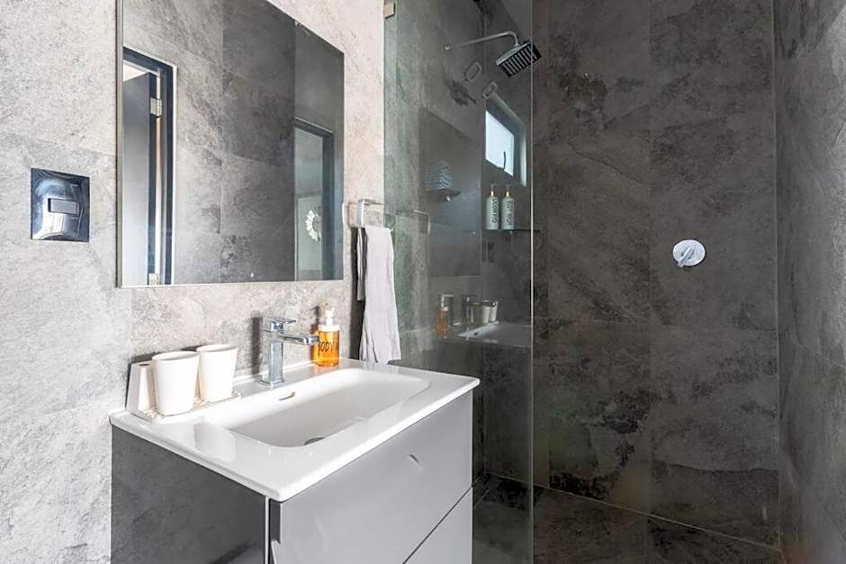 1PH Hidden gem in Centro Fits 10 private terrace