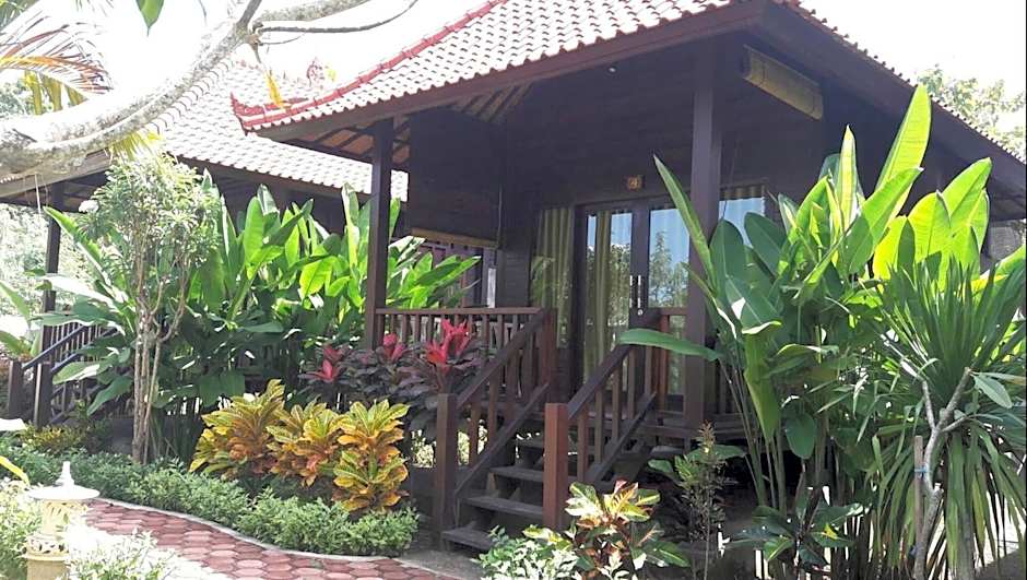 Island Cabanas Formerly Taman Sari Villa