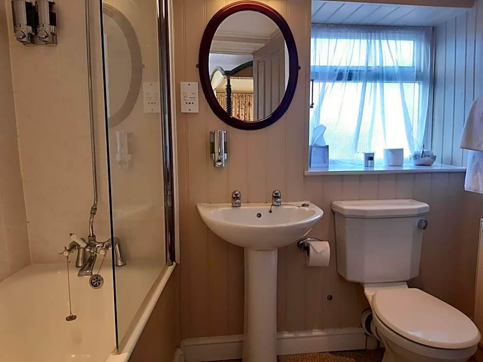 The Swan Hotel, Wells, Somerset - The Coaching Inn Group