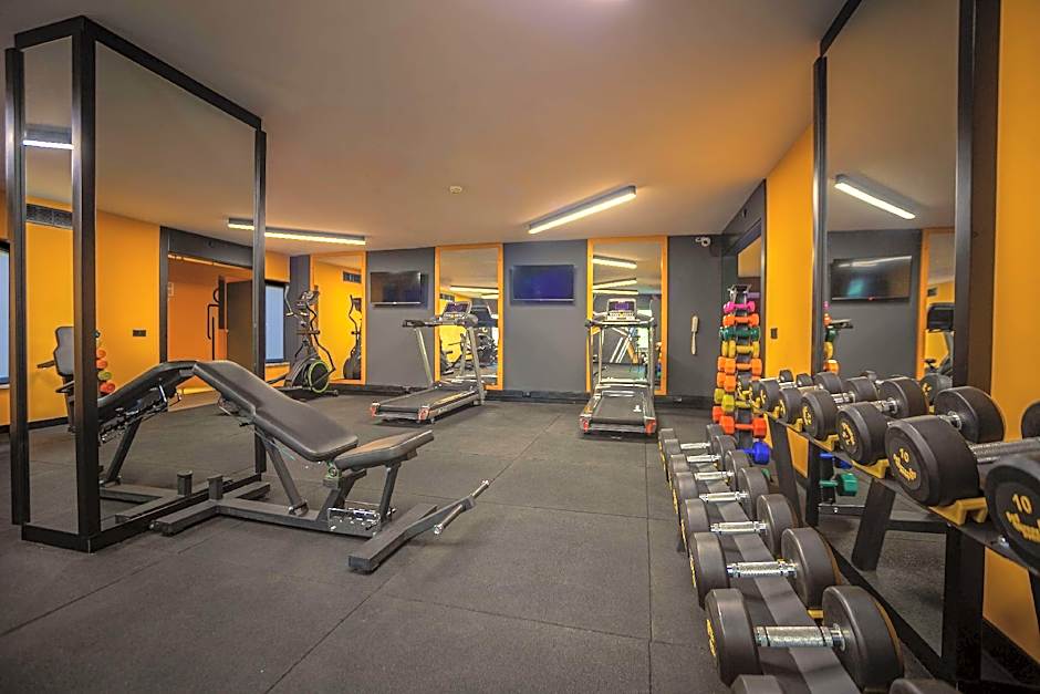 Best Western Plus Khan Hotel