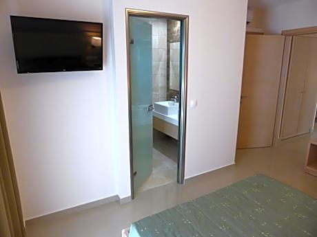 Superior Quadruple Room