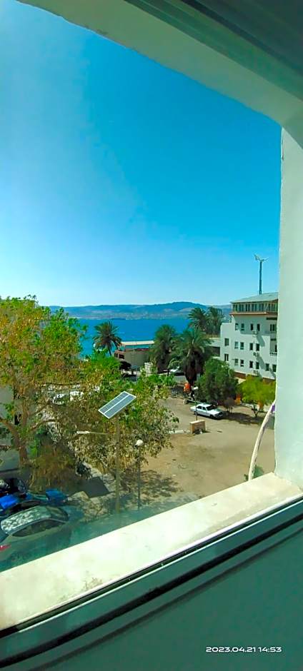 Happy Beach For Studio Rooms Apartment شاطئ السعادة للشقق المفروشة