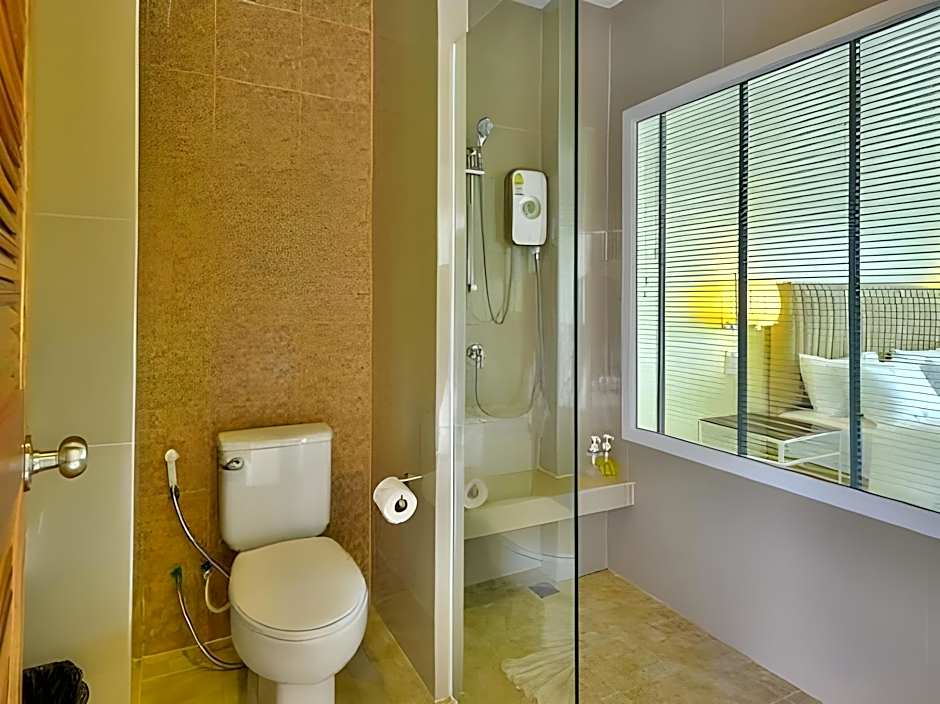 Southgate Residence Hotel