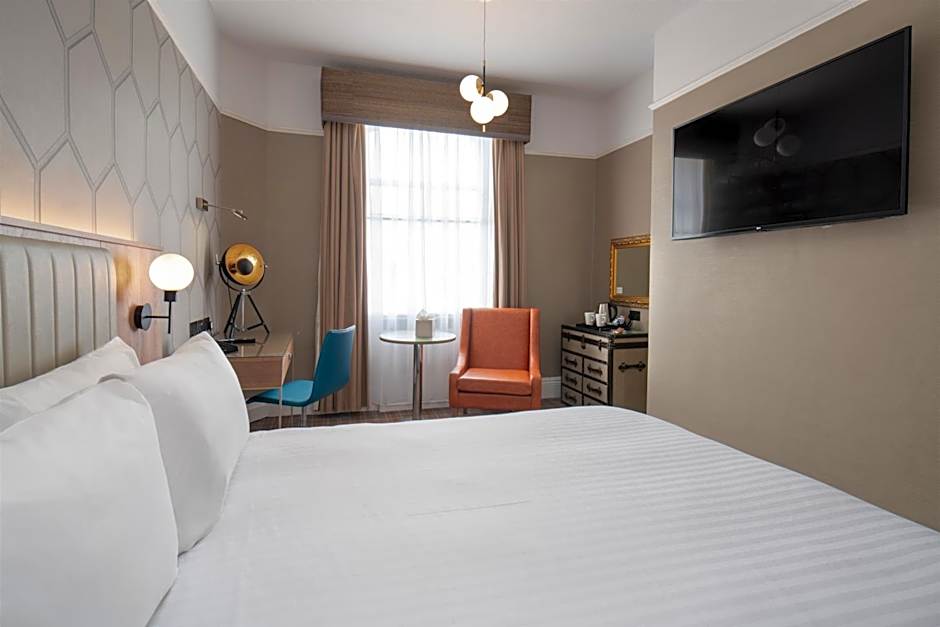 The Queen at Chester Hotel, BW Premier Collection