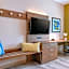 Holiday Inn Express & Suites St. Petersburg - Seminole Area By IHG