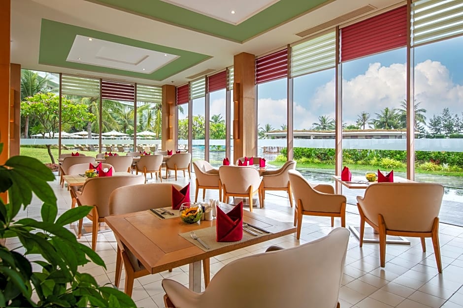 FLC Luxury Hotel Samson