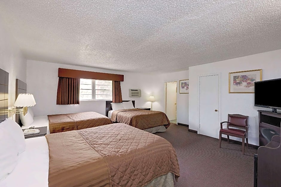 Travelodge by Wyndham Ozona