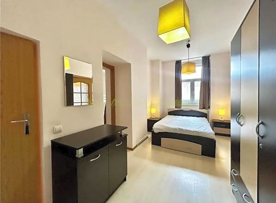 Piata Sfatului Central