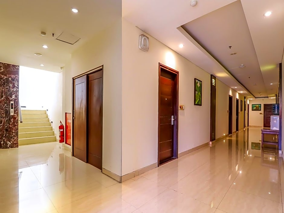 Capital O 2114 Grand Jimbaran Boutique Hotel