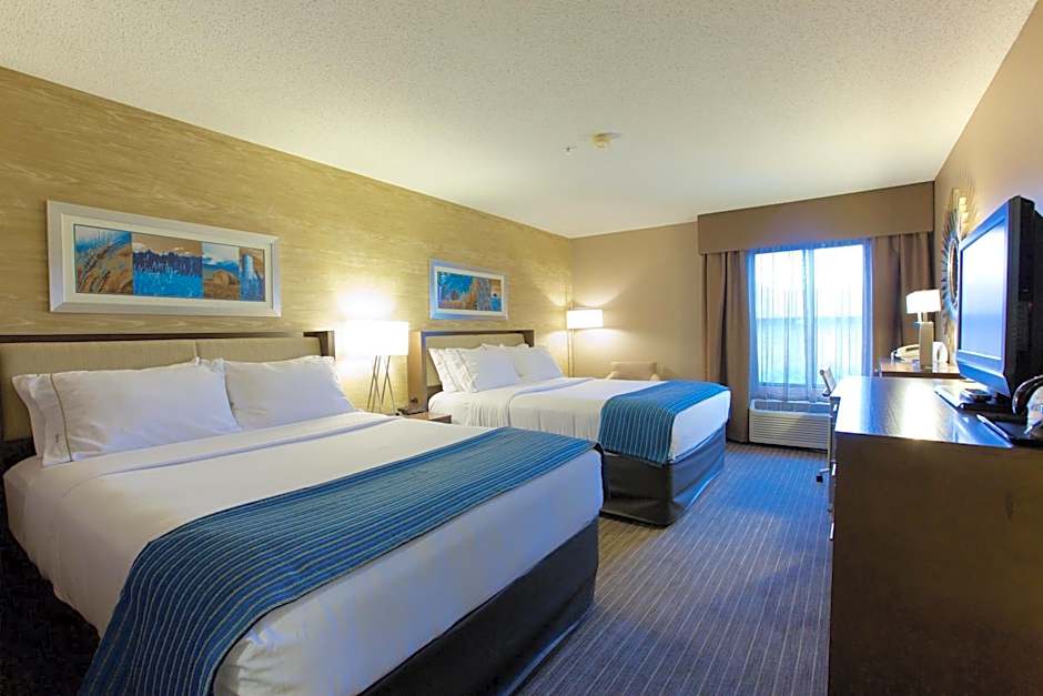 Holiday Inn Express Fargo - West Acres By IHG