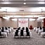 Ramada Hotel & Conference Center by Wyndham Kelowna