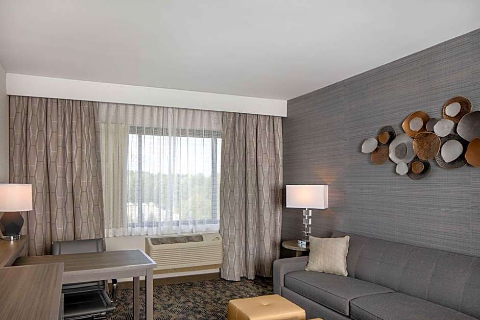 Embassy Suites by Hilton Portland