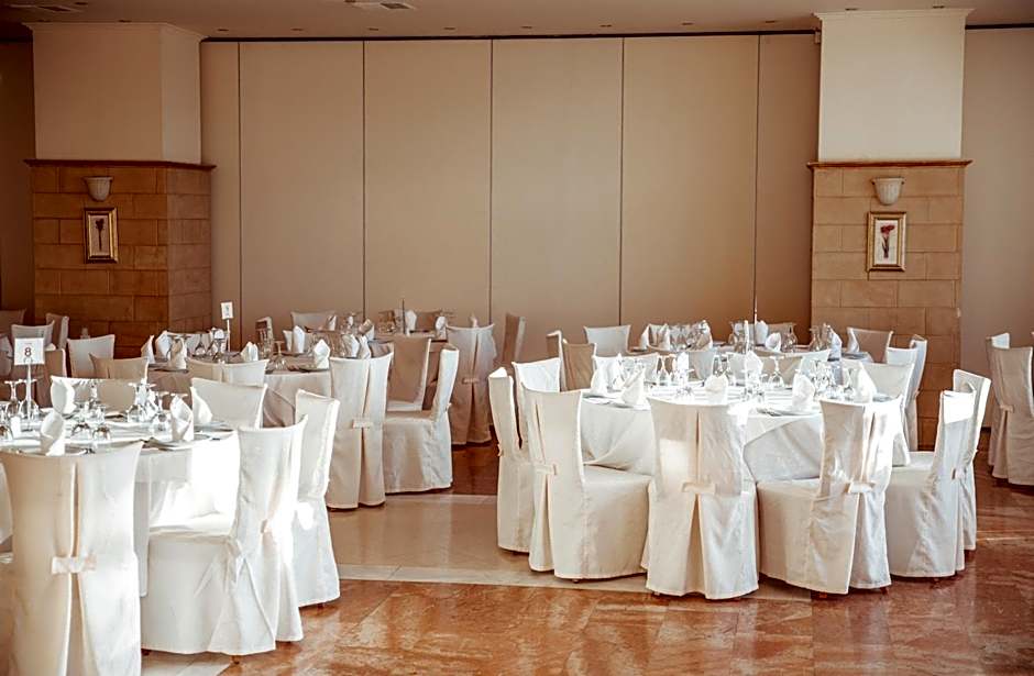 Tzaki hotel & restaurant Patras