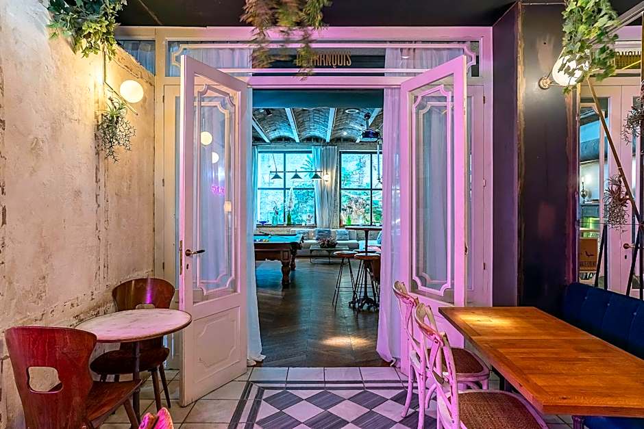 Casa Gracia Barcelona Hostel