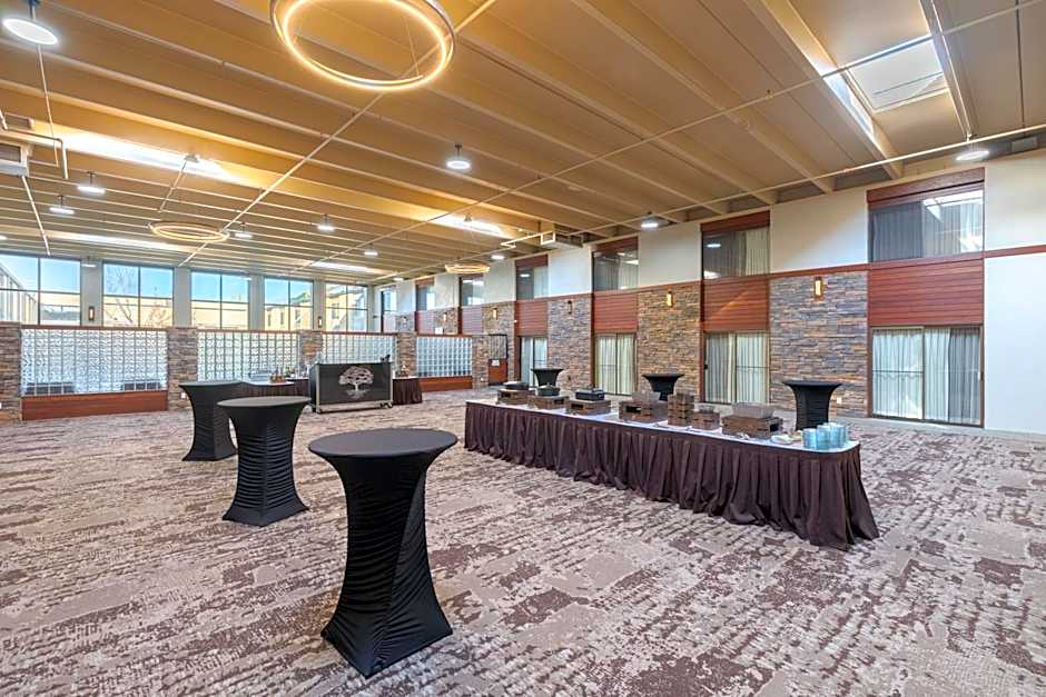 Best Western Plus Gran Tree Inn