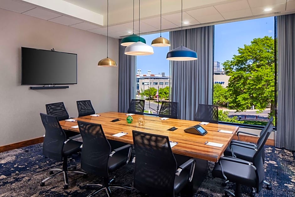 Homewood Suites by Hilton Boston Seaport