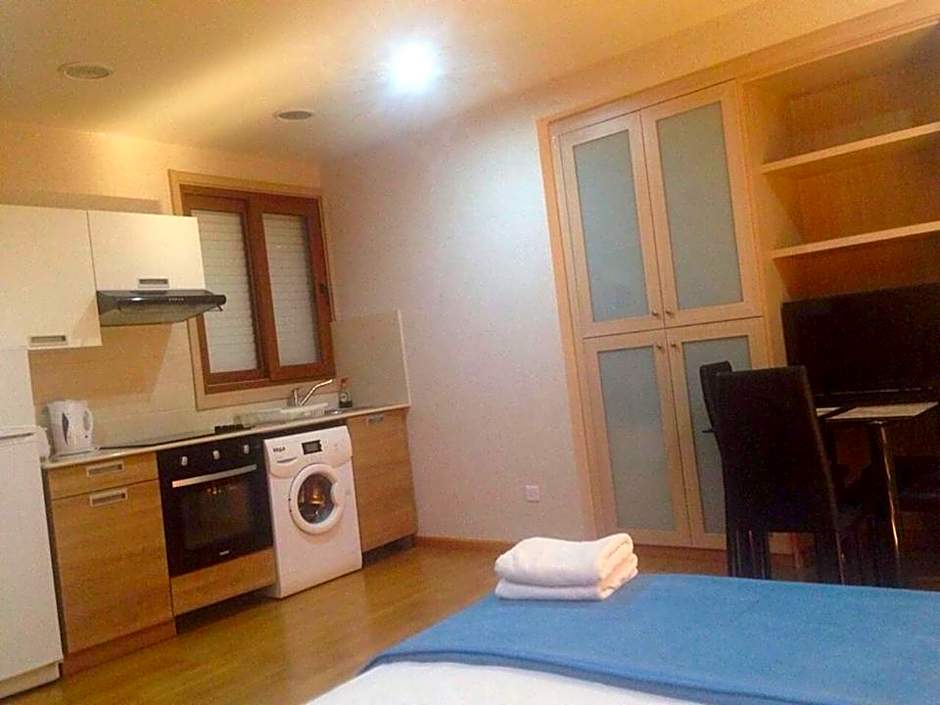 Les Palmiers Beach Boutique Hotel & Luxury Apartments