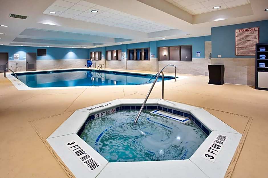 Holiday Inn Express Augusta North By IHG