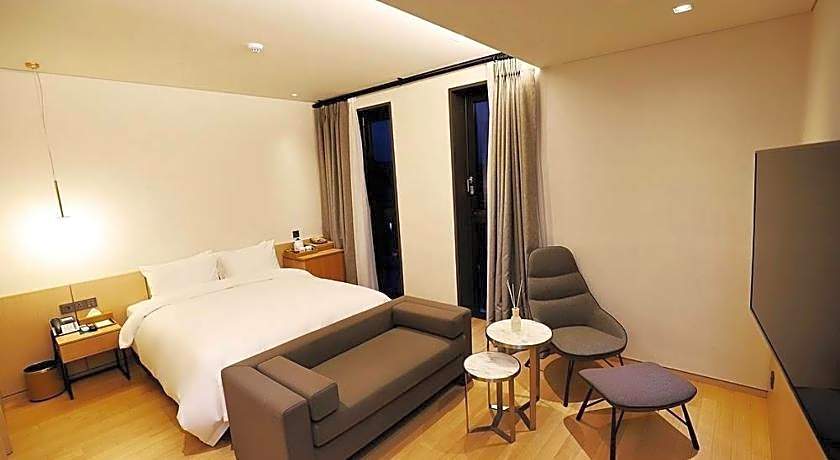 Gangneung Grey Hotel