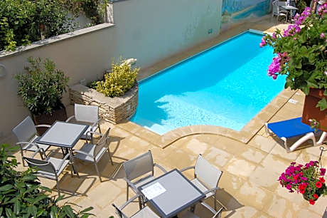 Logis Hôtel Au Tambour