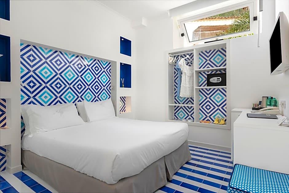 Hotel Bougainville