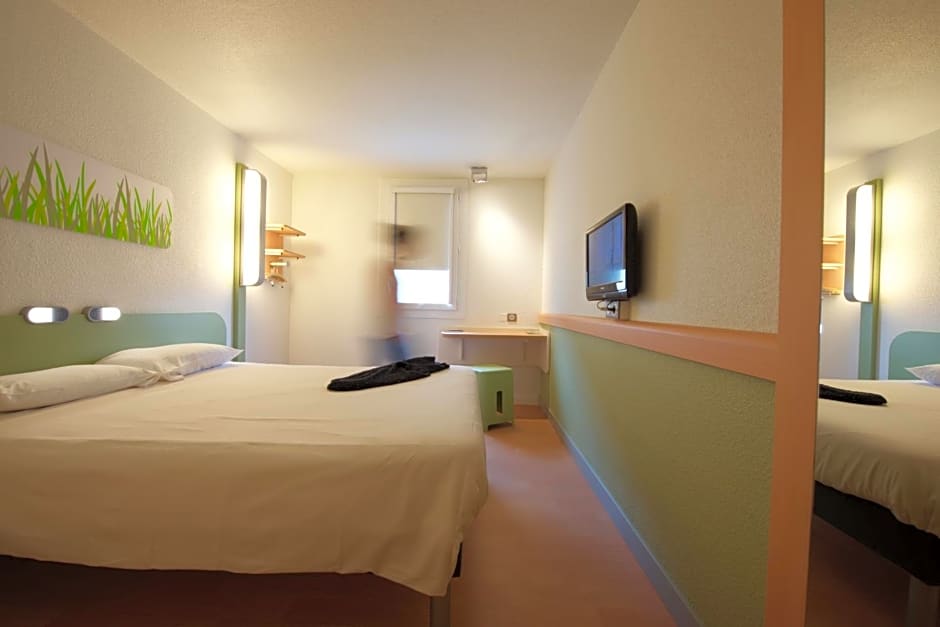 ibis budget Pau Lescar