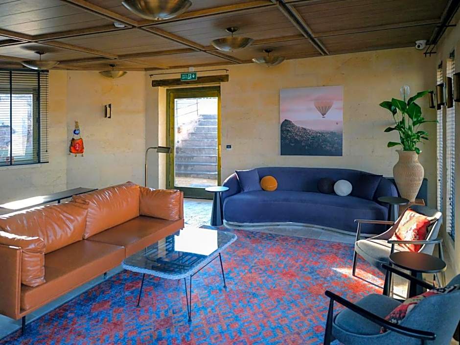 Very Peri Cappadocia - The Lifestyle Luxury Design Hotel