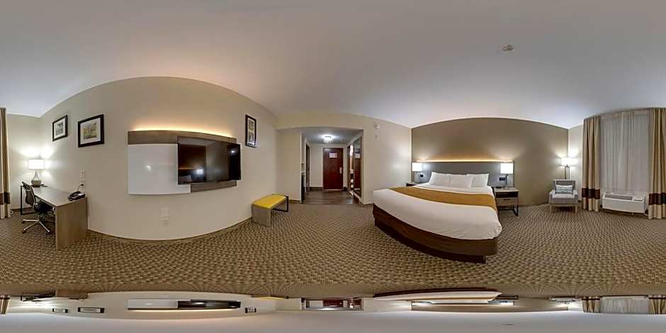 Comfort Inn and Suites 