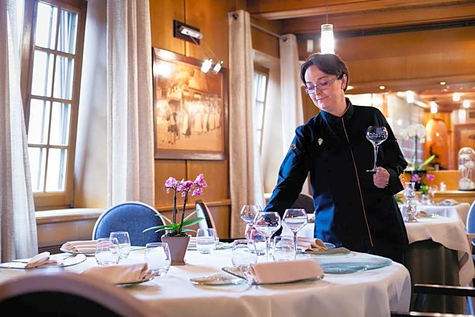 Hotel - Restaurant Le Cerf & Spa