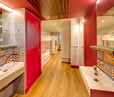 Bed in 8-Bed Dormitory Room