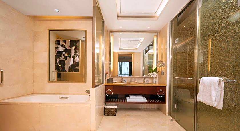 Crowne Plaza Xiangyang By IHG