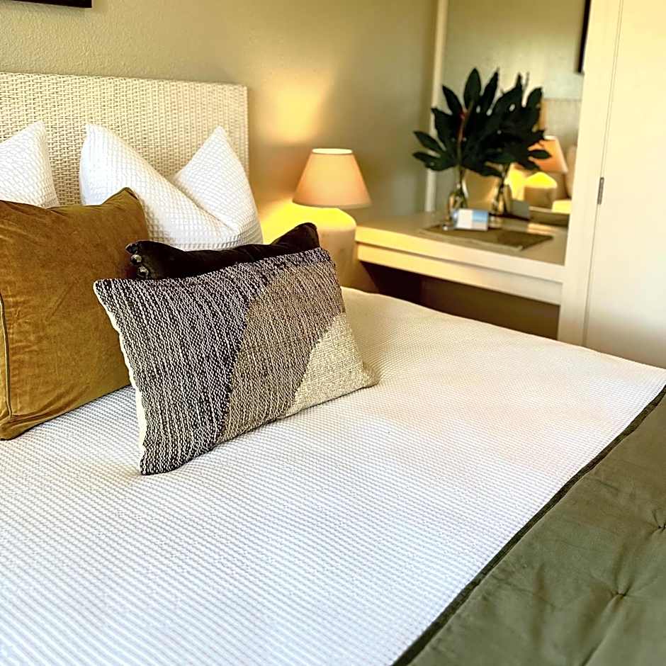 Emerald Inn on Takapuna Beach