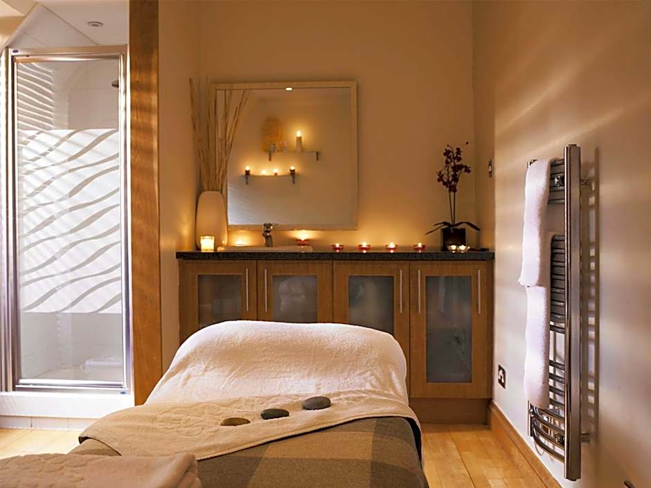 Macdonald Houstoun House