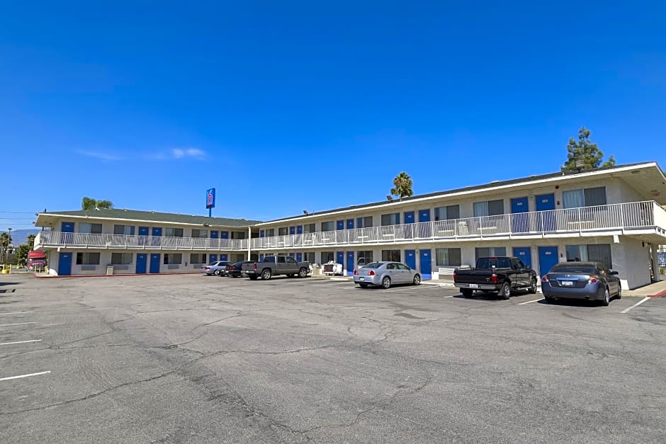 Motel 6 San Bernardino, CA - South