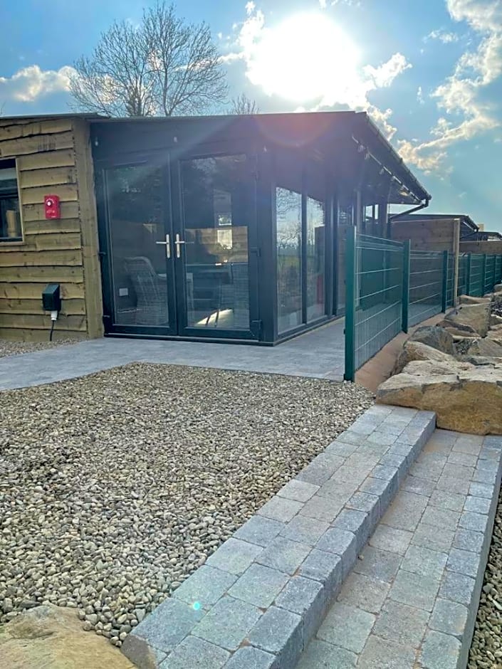 Walsh's Mill Lodges & Linen House