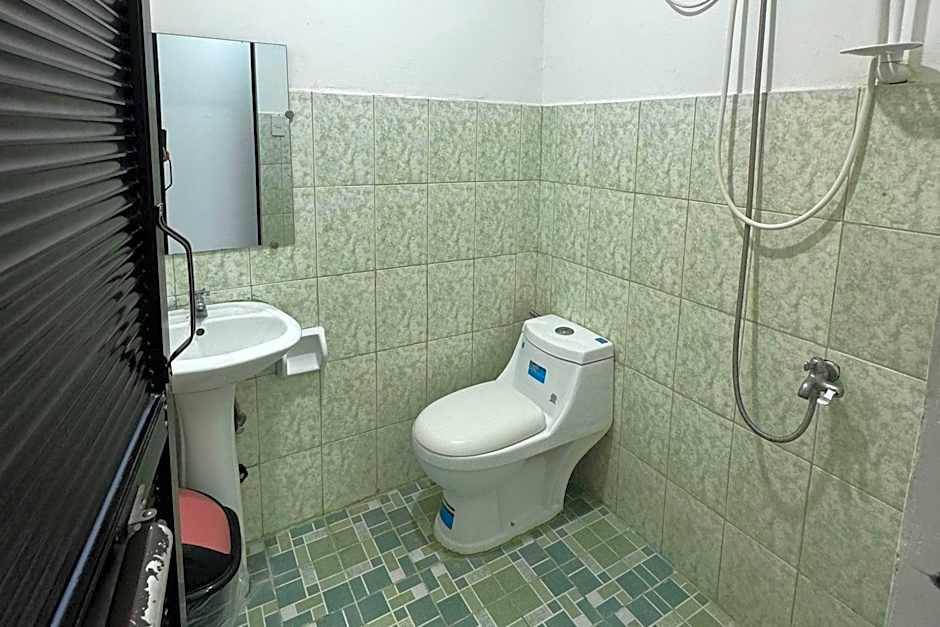 EC Hotel near Laoag Airport