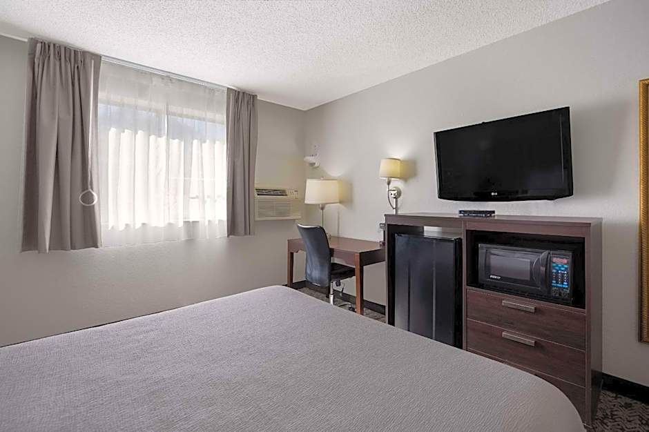 Quality Inn Hall Of Fame