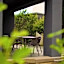 bed & breakfast Outlet Hotel