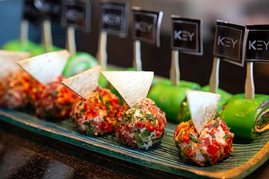 Key Hotel