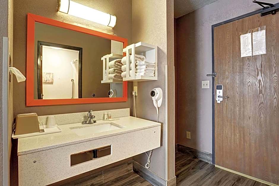 Quality Inn Pierre-Fort Pierre
