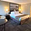 Super 8 by Wyndham Guelph