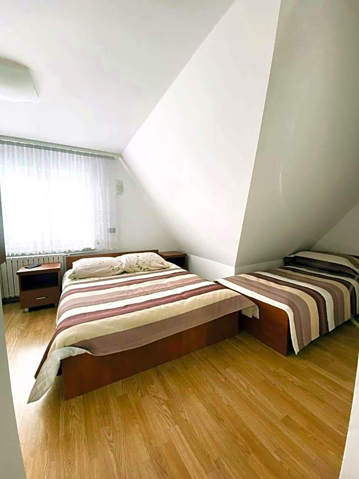 Pokoje Gościnne Letycja