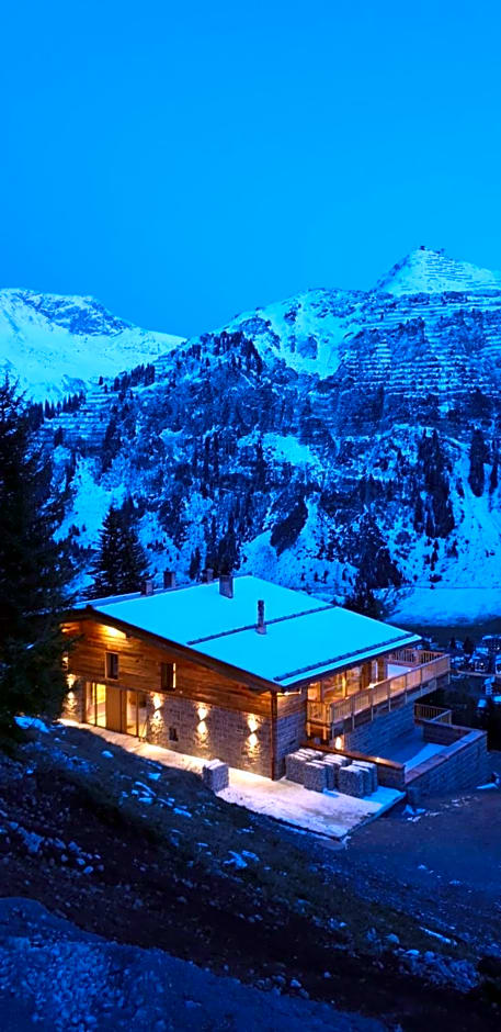 Skilodge Oberlech