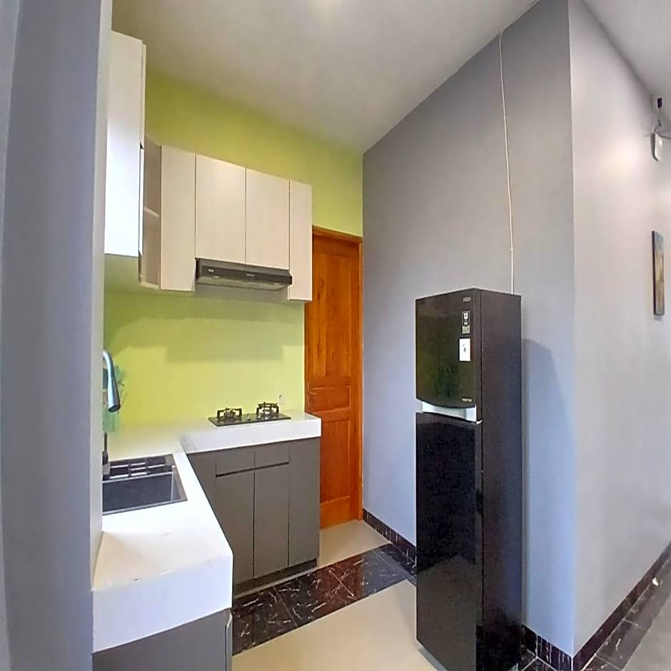 RedDoorz at Griya Athaya Maguwoharjo Yogyakarta