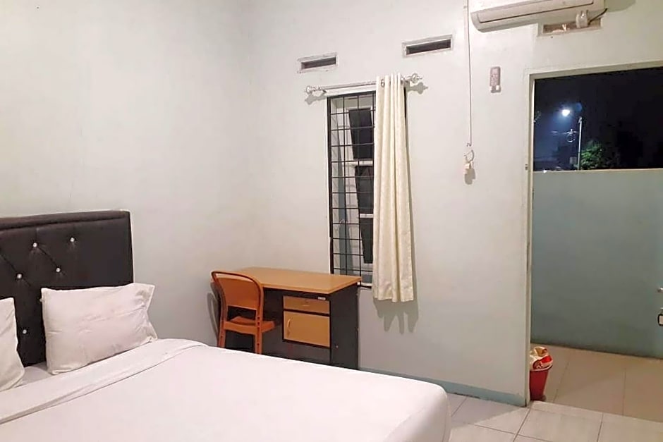 KoolKost near RS Adam Malik Medan 2 - Minimum Stay 6 Nights